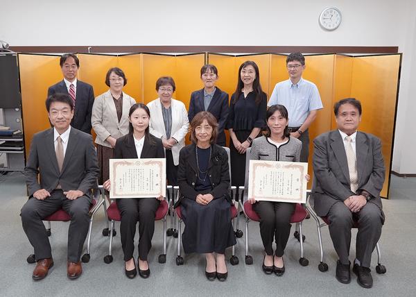 髙田弘子奨学金授与式